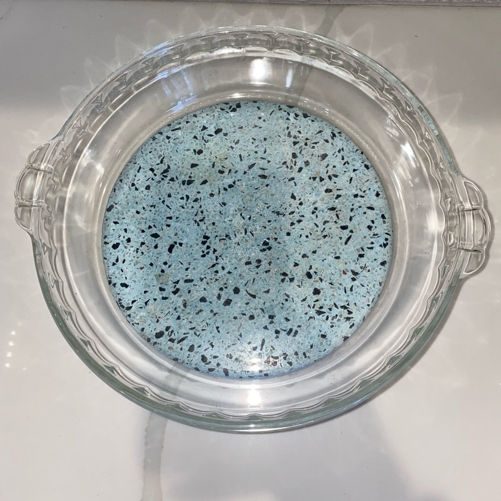 Pyrex Glass Pie Dish - Picture 3 of 3